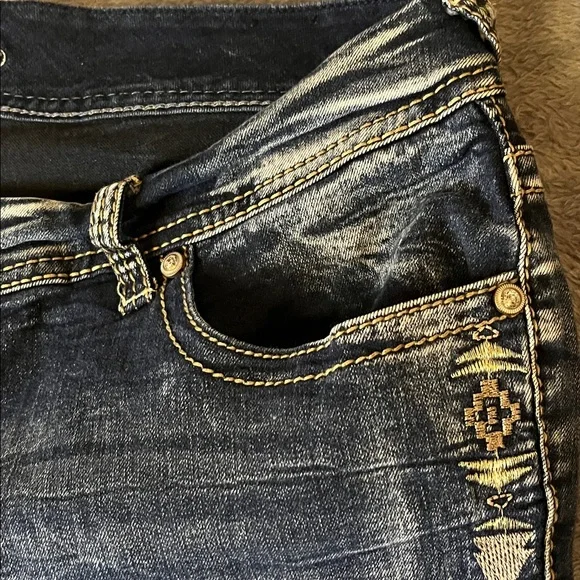 Ariya Distressed Blue Jeans WithSequins and Designs. Size 15/16 - Picture 3 of 10